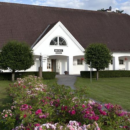 Sagadi Manor Hotel ภายนอก รูปภาพ