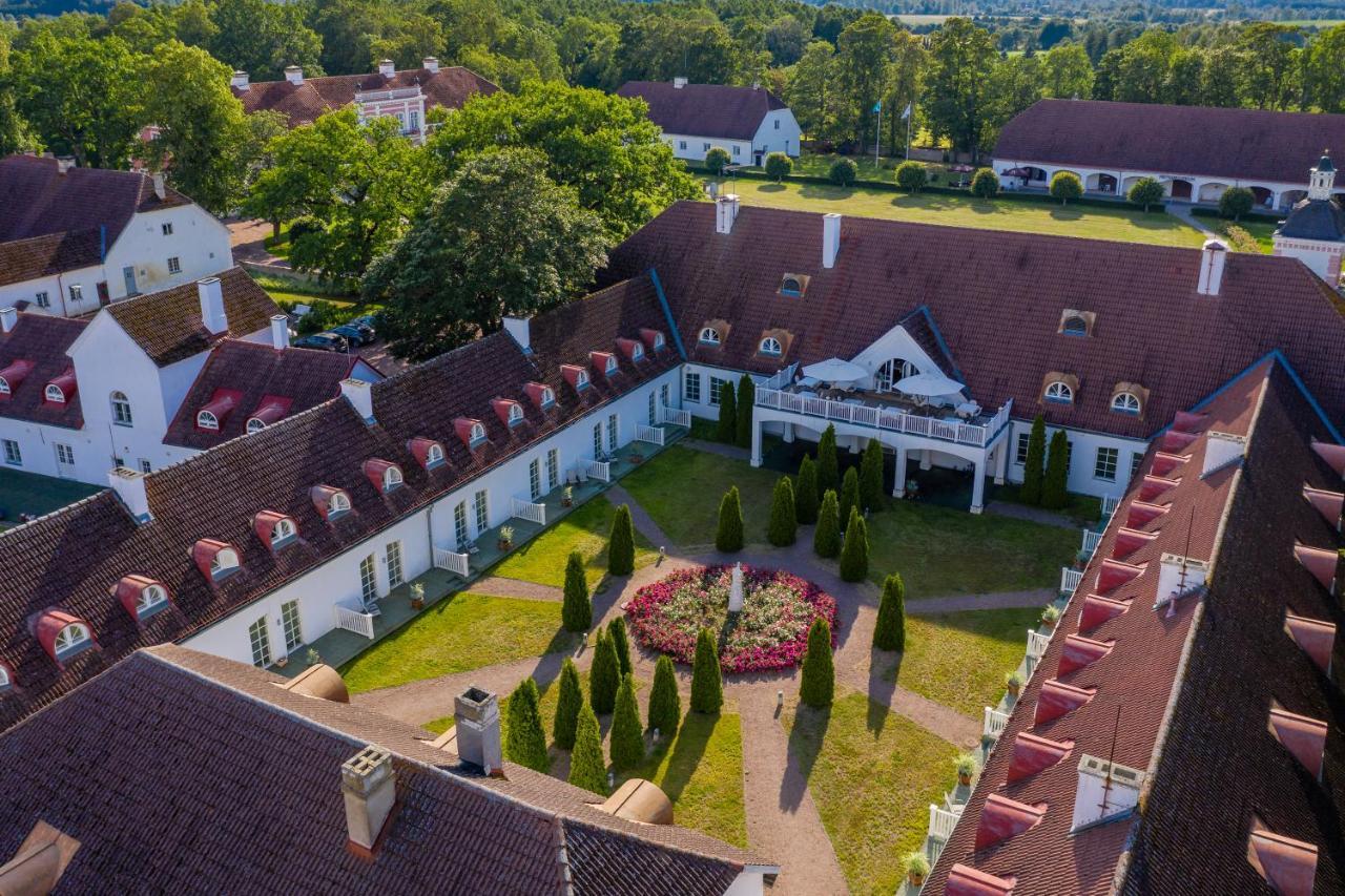 Sagadi Manor Hotel ภายนอก รูปภาพ