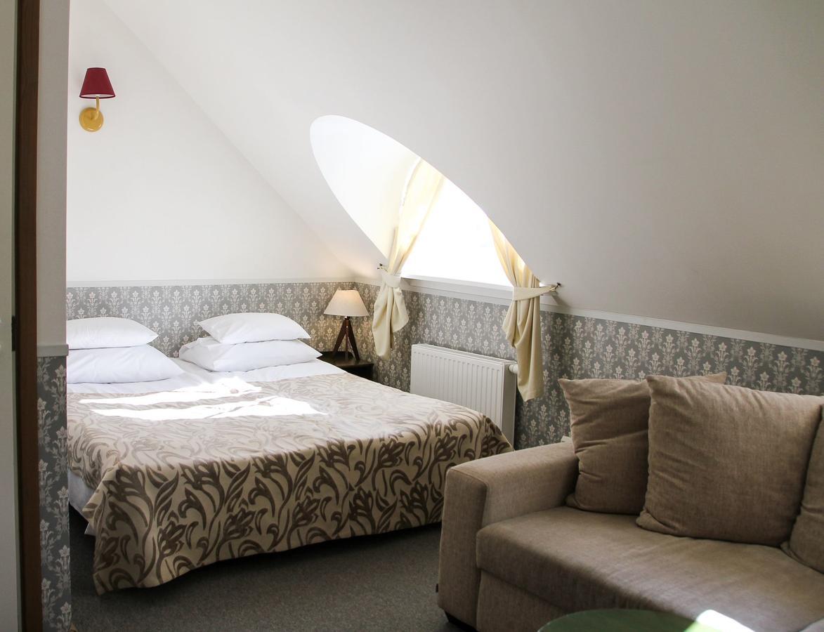 Sagadi Manor Hotel ภายนอก รูปภาพ